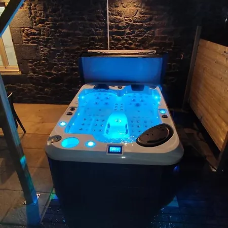 Jacuzzi Studio 2/4 pers avec terrasse aménagée Saint-Pierre-de-Plesguen Extérieur photo