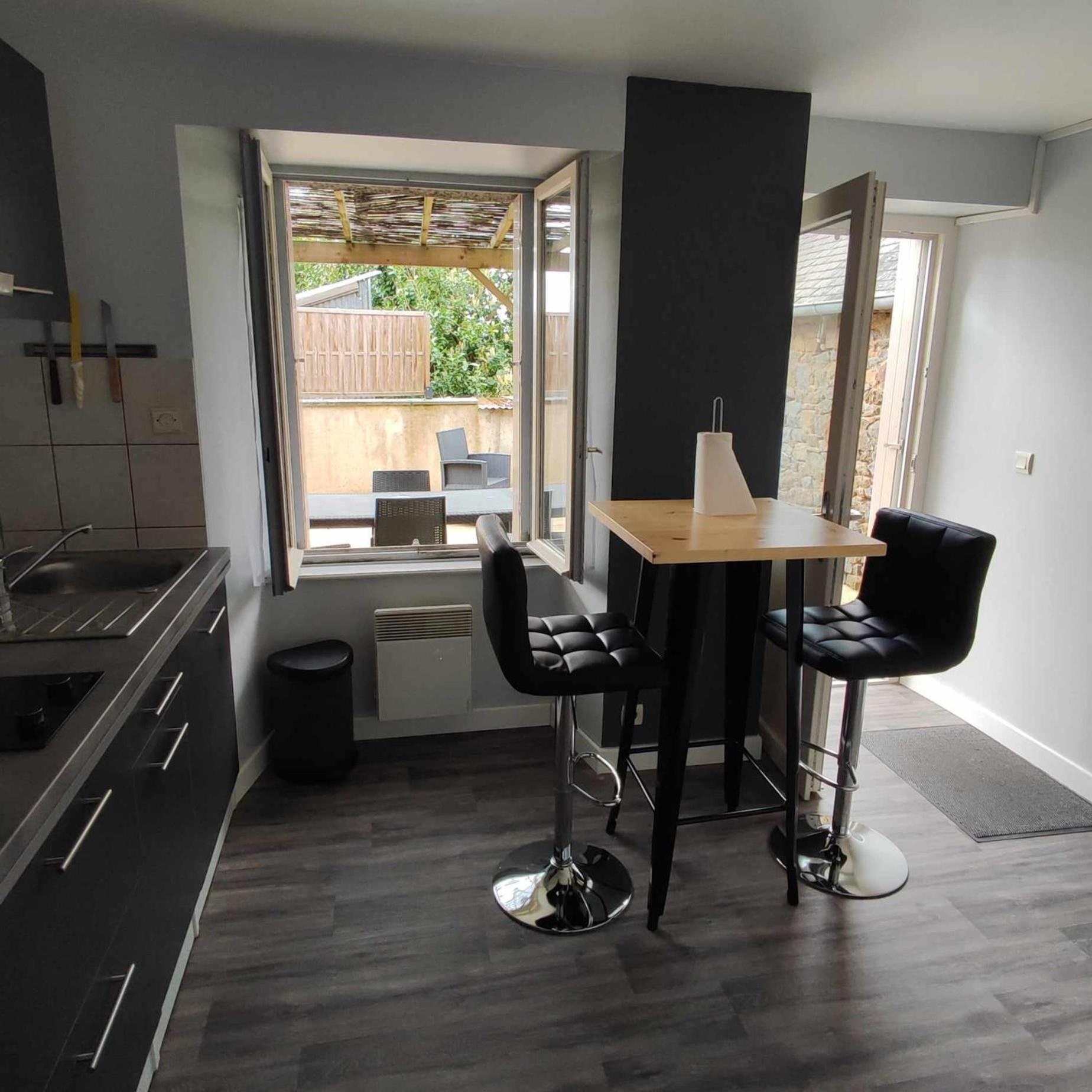 Appartement Jacuzzi 2/4 Pers Avec Terrasse Aménagée